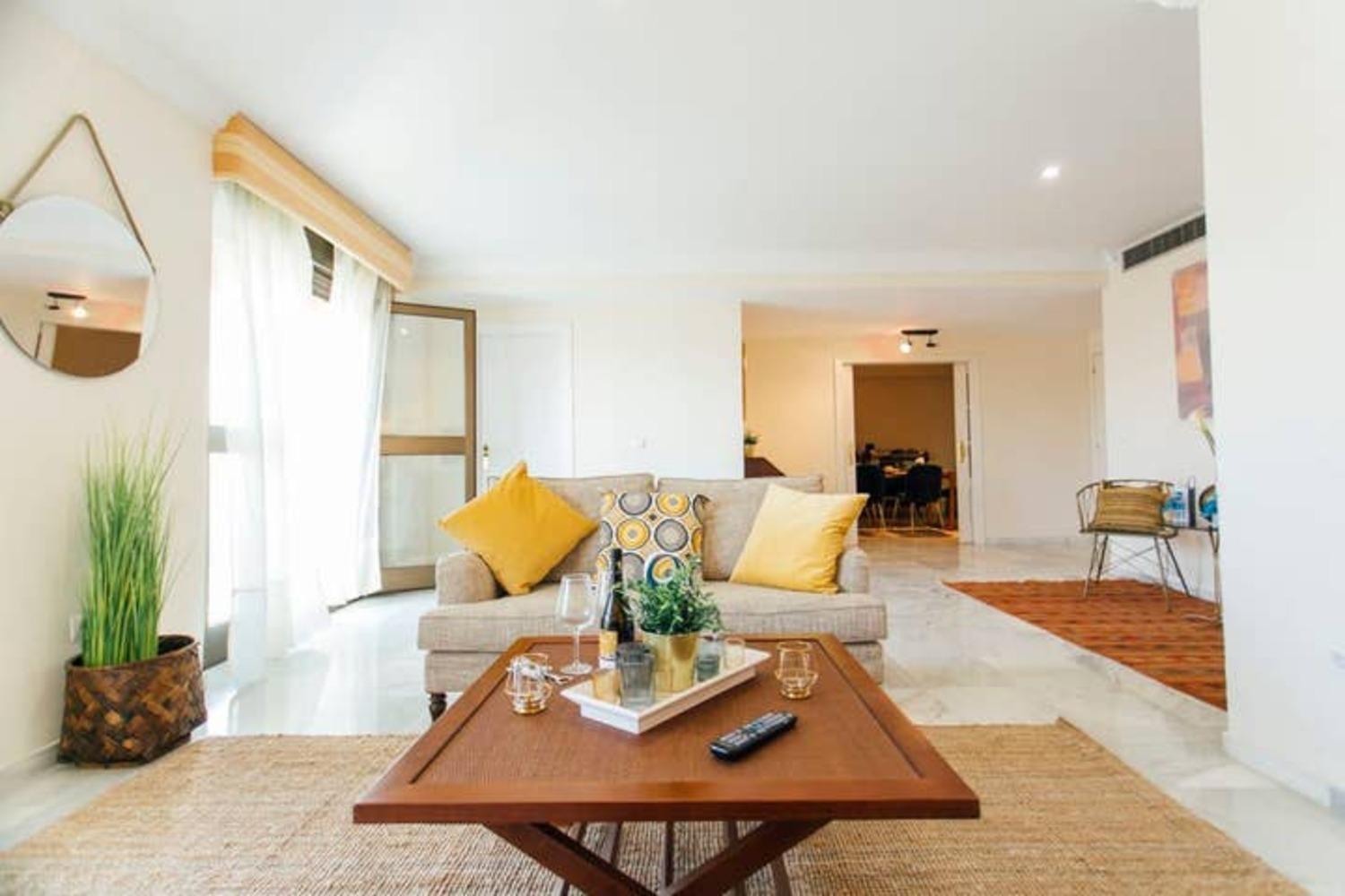 Wide And Bright- 3Bd 2Bth- Arenal Appartement Sevilla Buitenkant foto